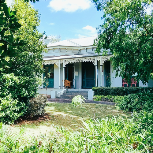 Image of Belgrave Library exterior
